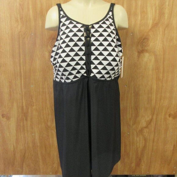 SWIMSUITS FOR ALL Macrame High Neck Swimdress Size 22 Black White Geometric NWT - Picture 5 of 14